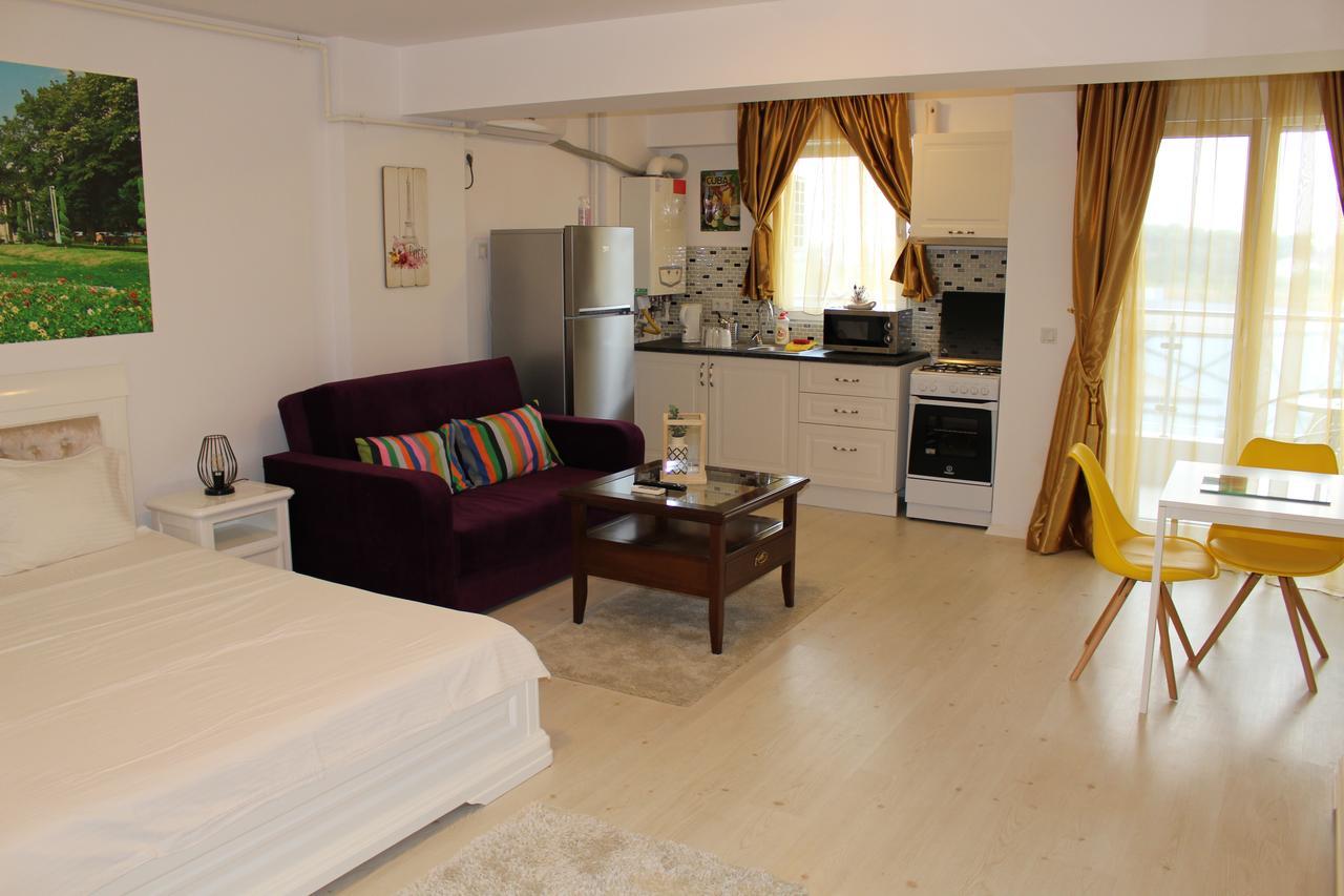 Airport Residence 2 โอโตเปนี ภายนอก รูปภาพ