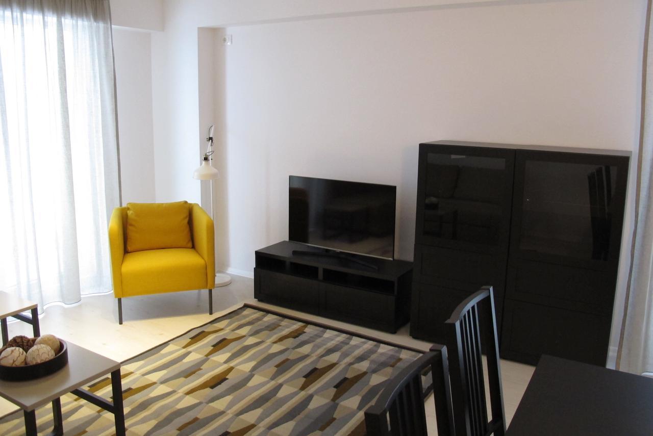 Airport Residence 2 โอโตเปนี ภายนอก รูปภาพ