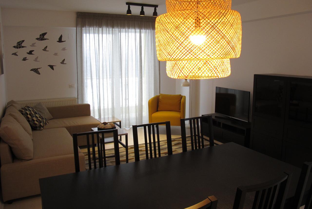 Airport Residence 2 โอโตเปนี ภายนอก รูปภาพ