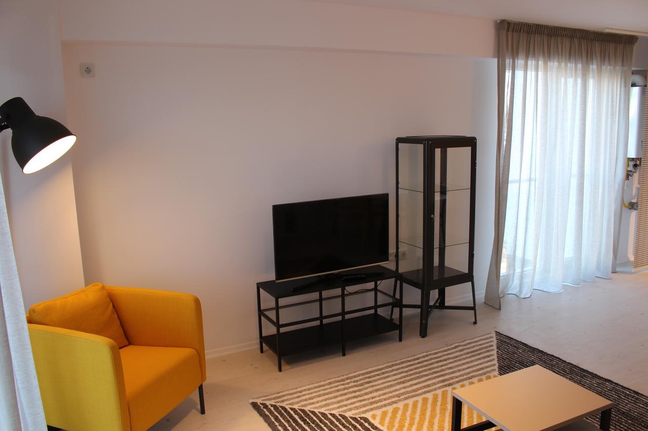 Airport Residence 2 โอโตเปนี ภายนอก รูปภาพ