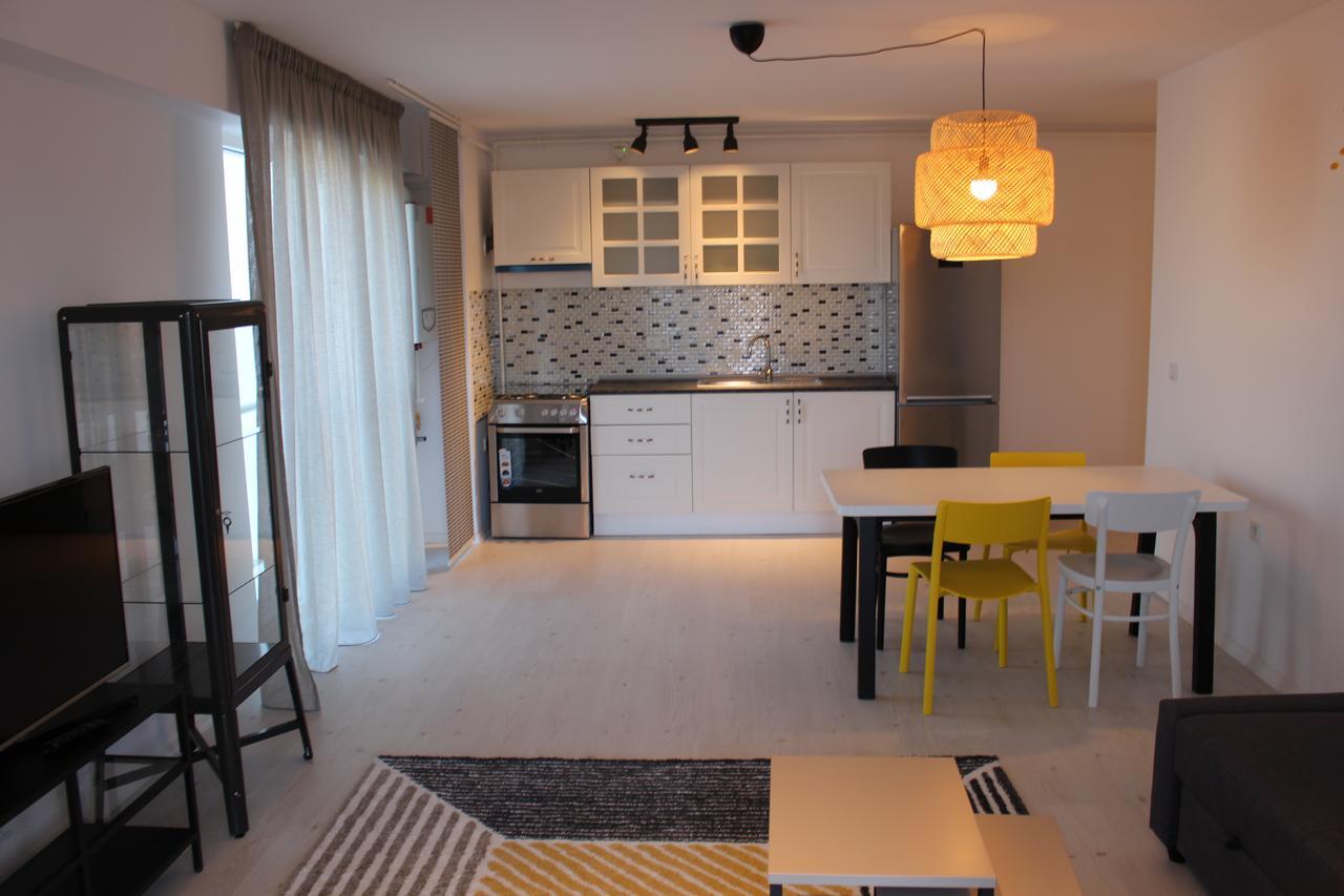 Airport Residence 2 โอโตเปนี ภายนอก รูปภาพ