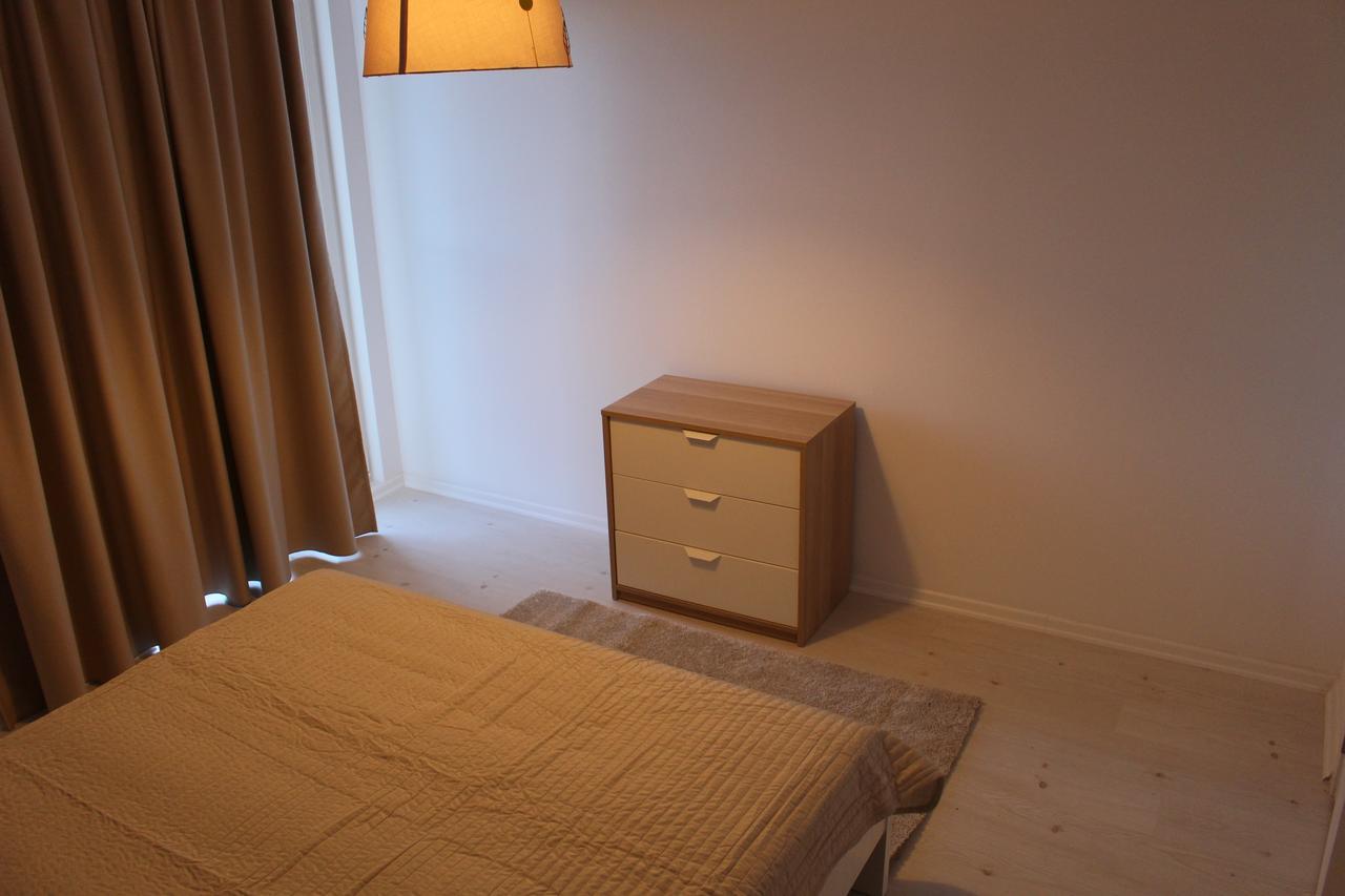 Airport Residence 2 โอโตเปนี ภายนอก รูปภาพ