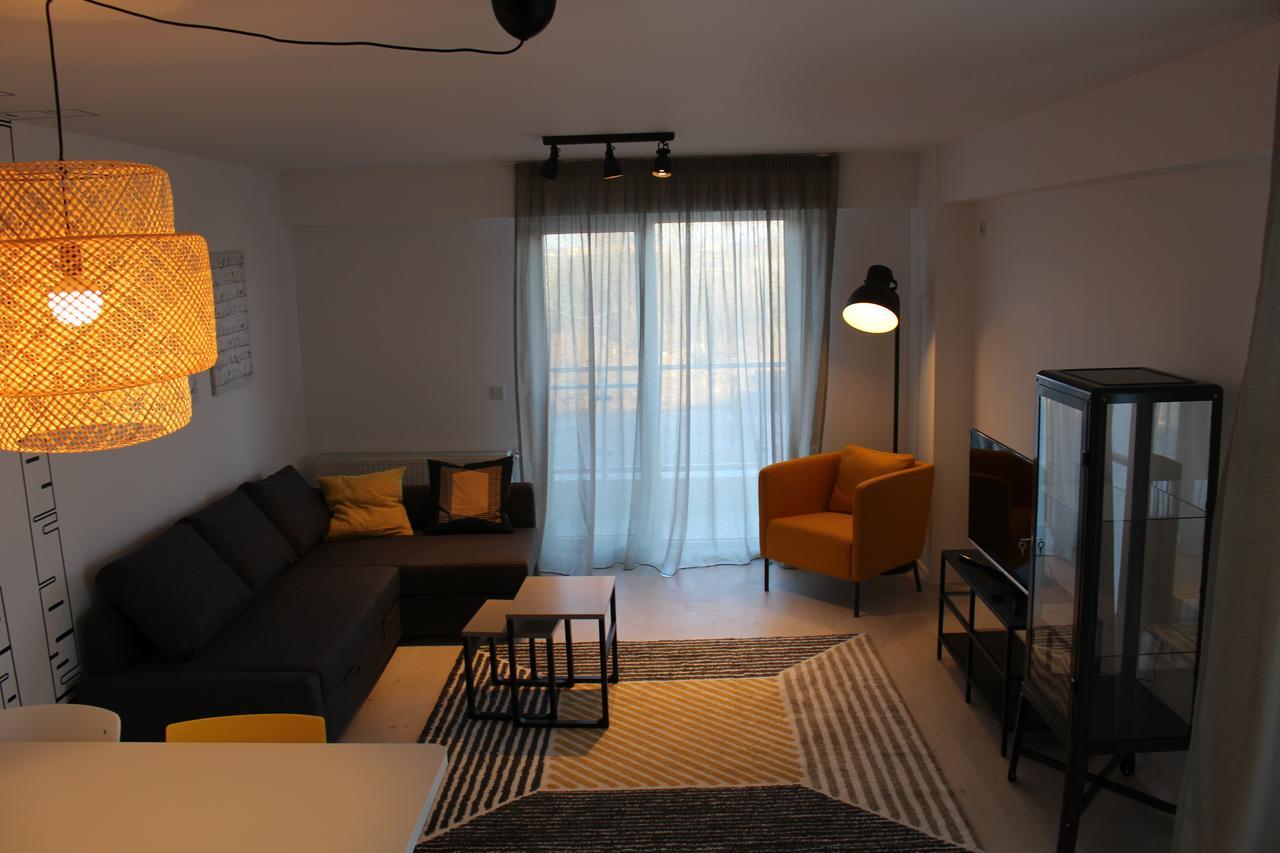 Airport Residence 2 โอโตเปนี ภายนอก รูปภาพ