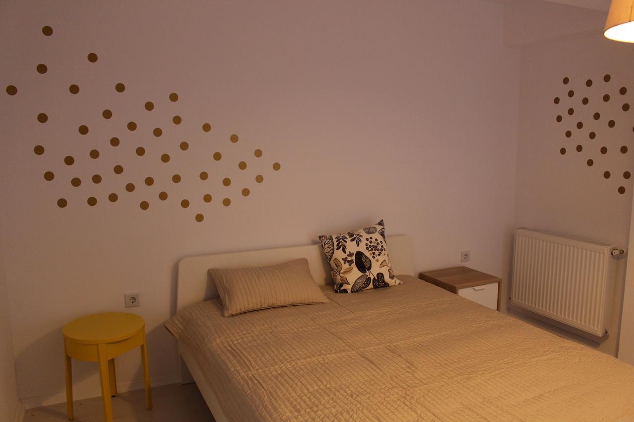 Airport Residence 2 โอโตเปนี ภายนอก รูปภาพ